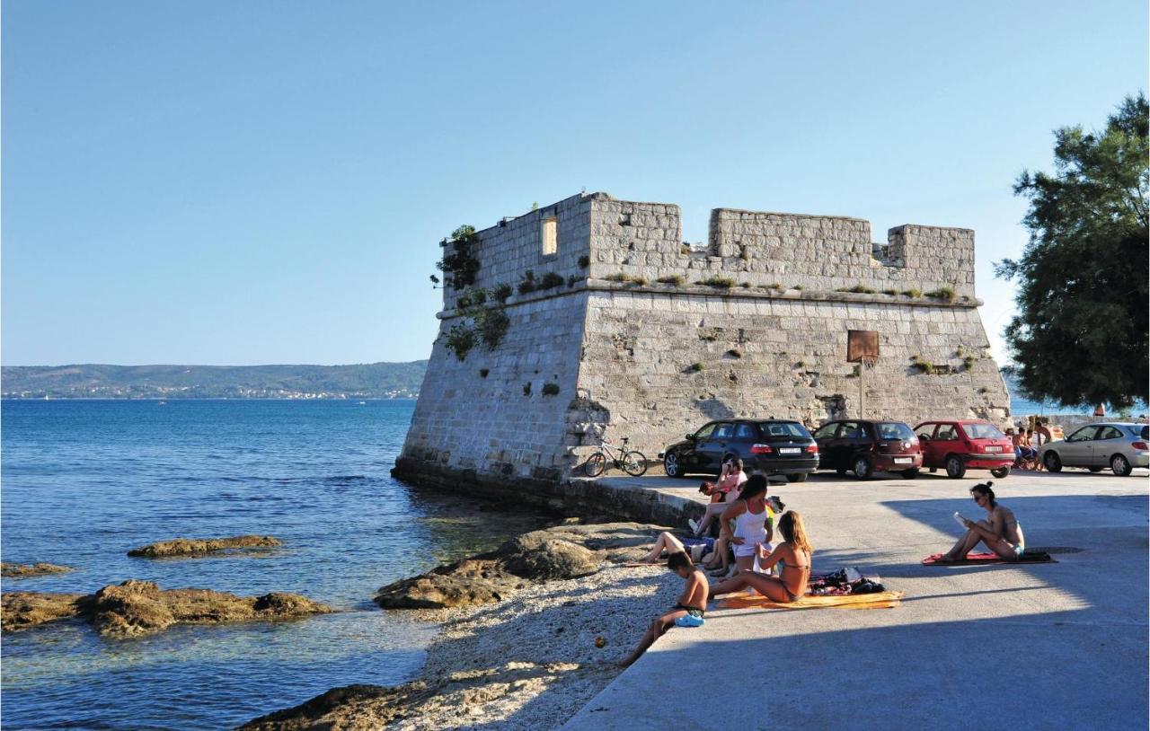 Nice Apartment In Kastel Stafilic With Sauna Kastela Exterior photo